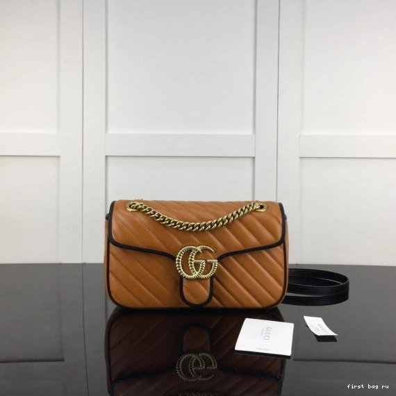 First bag ru 26CM Marmont Gucci GG 0813